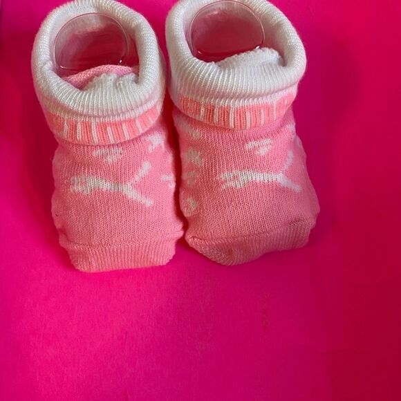 🎁🛍Puma 4 Pairs of infant booties Size: 0-12 M - Picture 5 of 7
